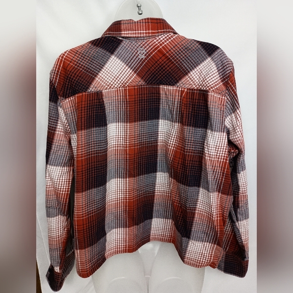Wrangler Women's Outdoors Casual Winter Red Black Plaid Button Down Shirt (#391) - Picture 7 of 8